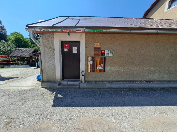 Predajná, Zabečov 165