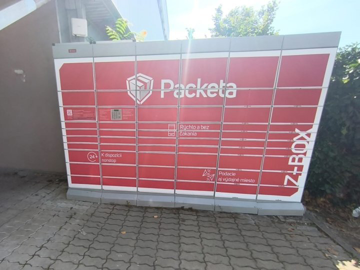 Z-BOX Moldava nad Bodvou, Hlavná 40 (BILLA)