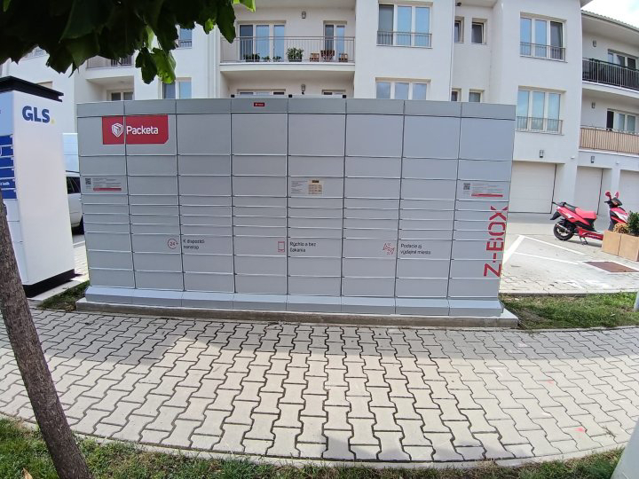 Z-BOX Dunajská Streda, Malotejedská 593