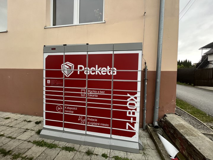 Z-BOX Kamenica, Kamenica 401