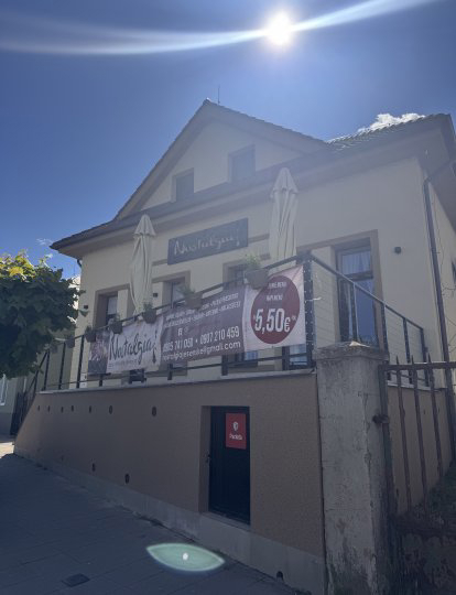 Jesenské, Námestie Slobody 144