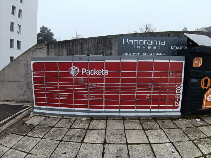 Z-BOX Bratislava, Borská 2999/6