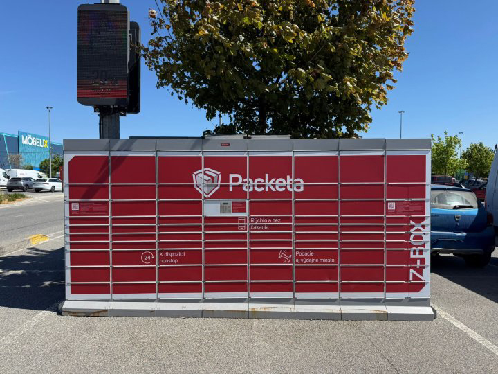 Z-BOX Košice, Pri prachárni 4 (OC Cassovia)