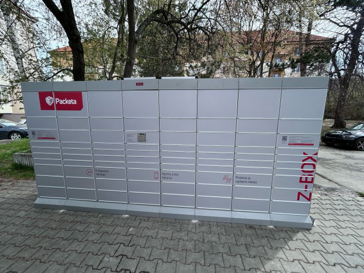 Z-BOX Holíč, M. Nešpora 1448