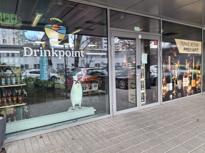 Bratislava-Petržalka, Černyševského 42