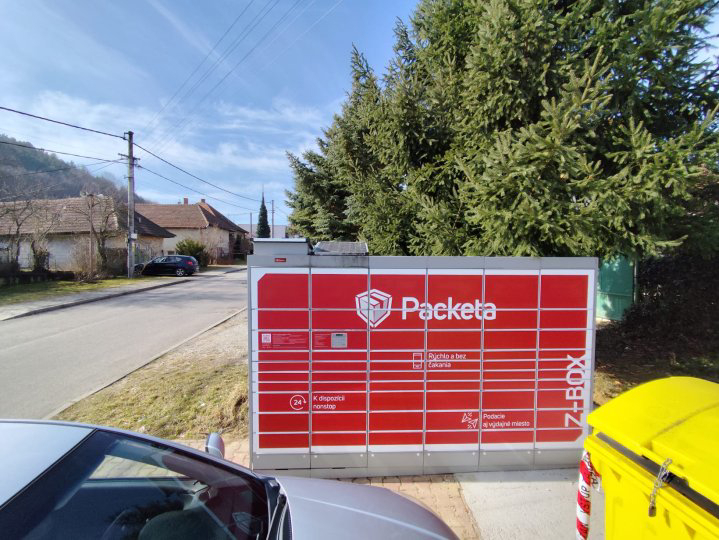 Z-BOX Kolíňany, Nám. L. A. Aranya 95178