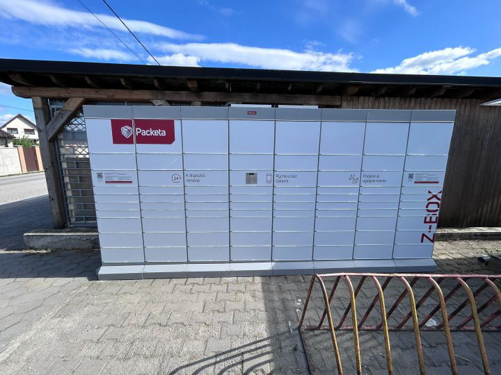 Z-BOX Mostová, Mostová 440 (COOP Jednota)