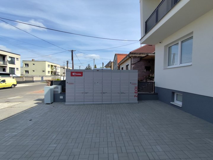 Z-BOX Sládkovičovo, Budovateľská 1220/10