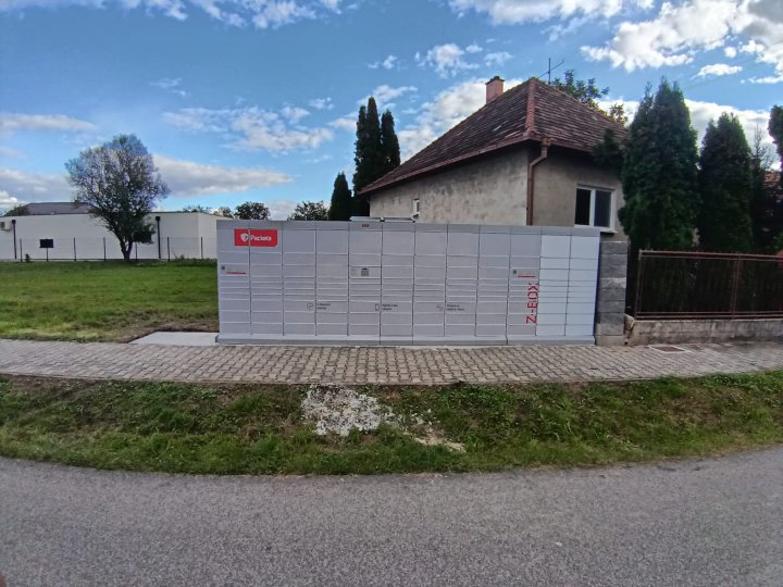 Z-BOX Kráľová pri Senci, Křížna 97