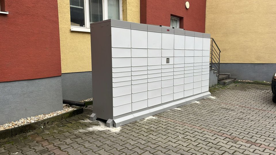 Z-BOX Malacky, Malé námestie 19