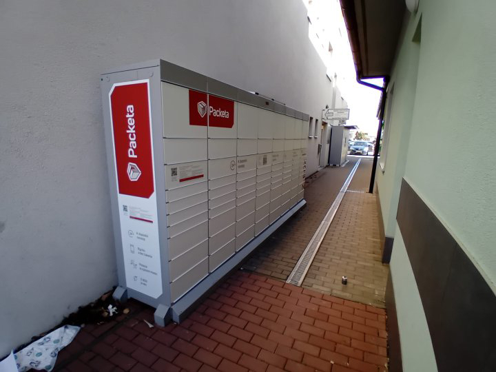 Z-BOX Malacky, Ľ. Fullu 5274