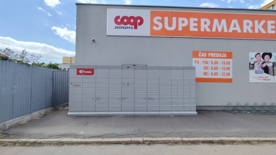 Z-BOX Trenčín, J. Kráľa 1087/2 (COOP Jednota)