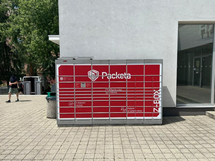Z-BOX Martin, M. R. Štefánika 27 (OC KOCKA)
