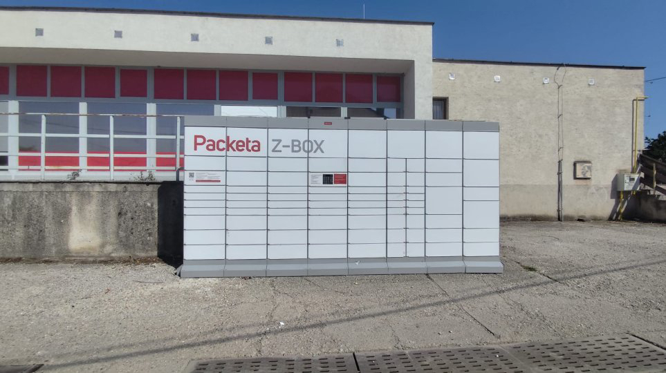 Z-BOX Vozokany, Miléniová 352/3 (COOP Jednota)