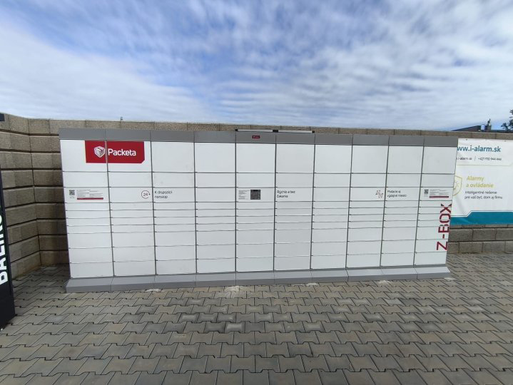 Z-BOX Šurany, SNP 71