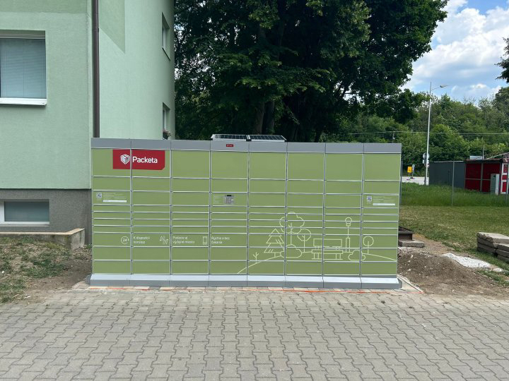 Z-BOX Stará Turá, Námestie doktora Alberta Schweitzera