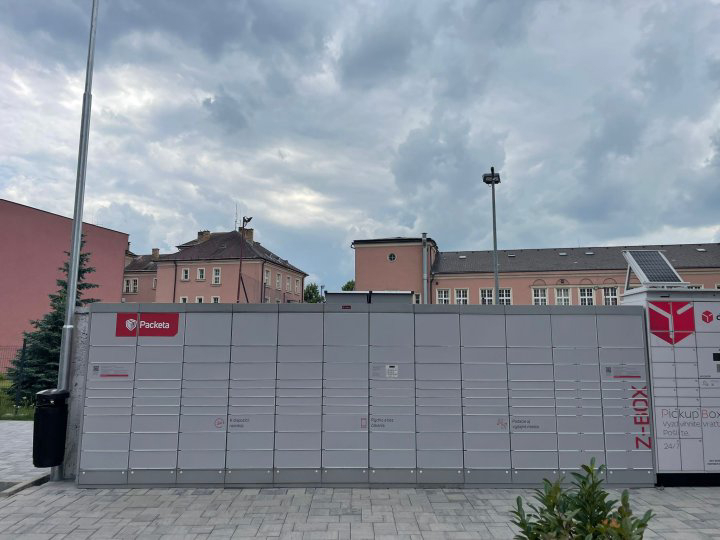 Z-BOX Košice, Hollého 3B